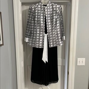 R & M Richards Black and White Blazer